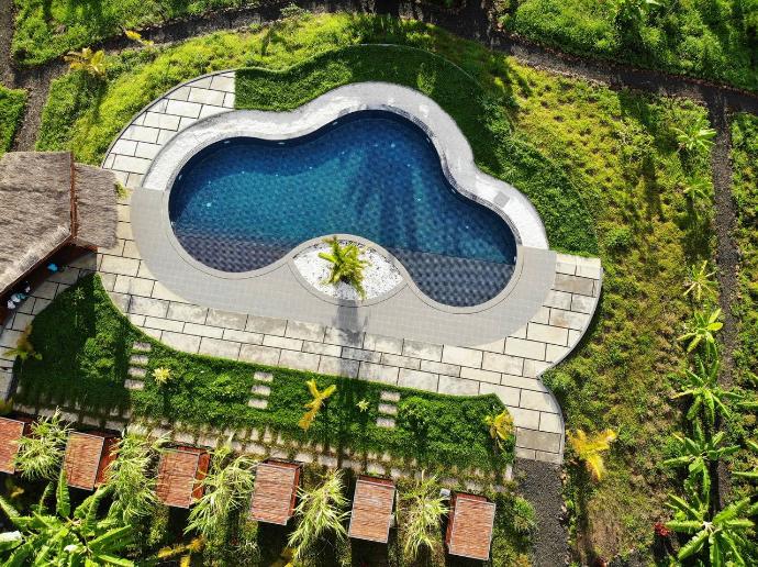 Bird-eye view of breathwild swimming pool area